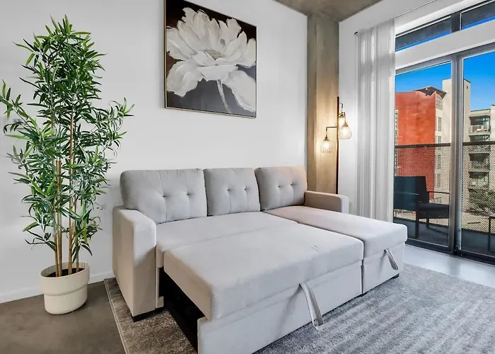 Centric 2br In Heart Of Dtphx Free Garage Parking * Phoenix